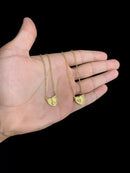 ESCAPULÁRIO FEMININO ESPÍRITO SANTO E JESUS - BANHADO A OURO 18k