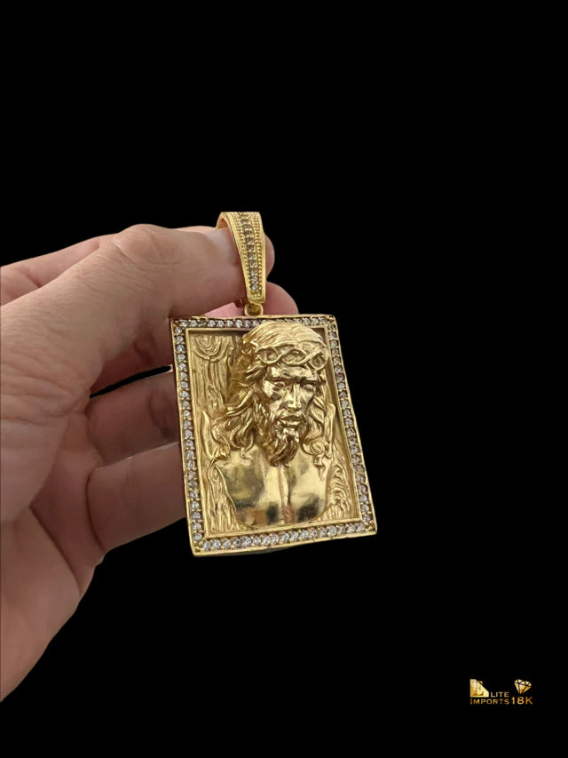 PINGENTE ROSTO DE CRISTO ZEUS GG - BANHADO A OURO 18K
