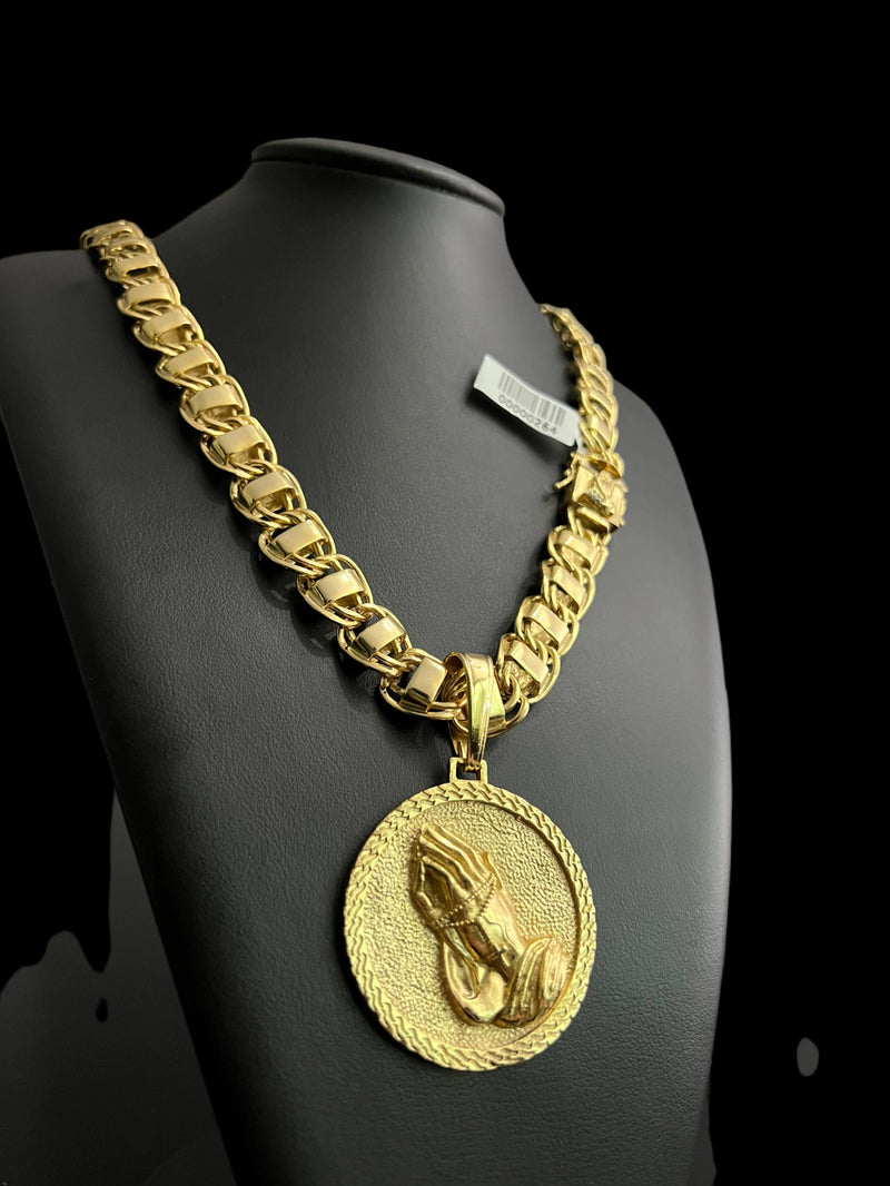 CORDÃO DUBAI 15MM COM FECHO ESPECIAL MÃO REZANDO + PINGENTE FÉ BANHADO OURO 18K