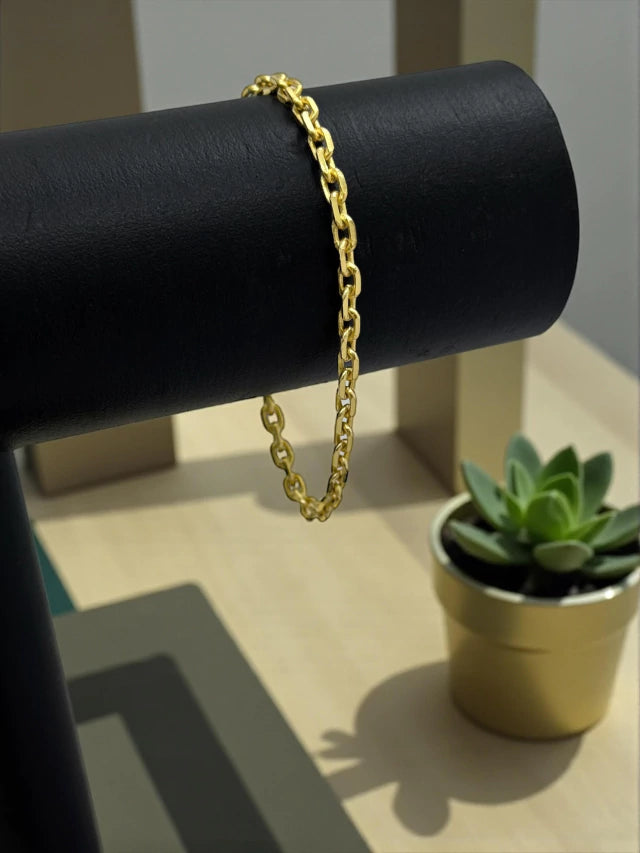 PULSEIRA CADEADO 4MM - BANHADA A OURO 18K