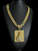 CORDÃO GRUMET 13MM + PINGENTE NOSSA SENHORA CRAVEJADO BANHADO A OURO 18K