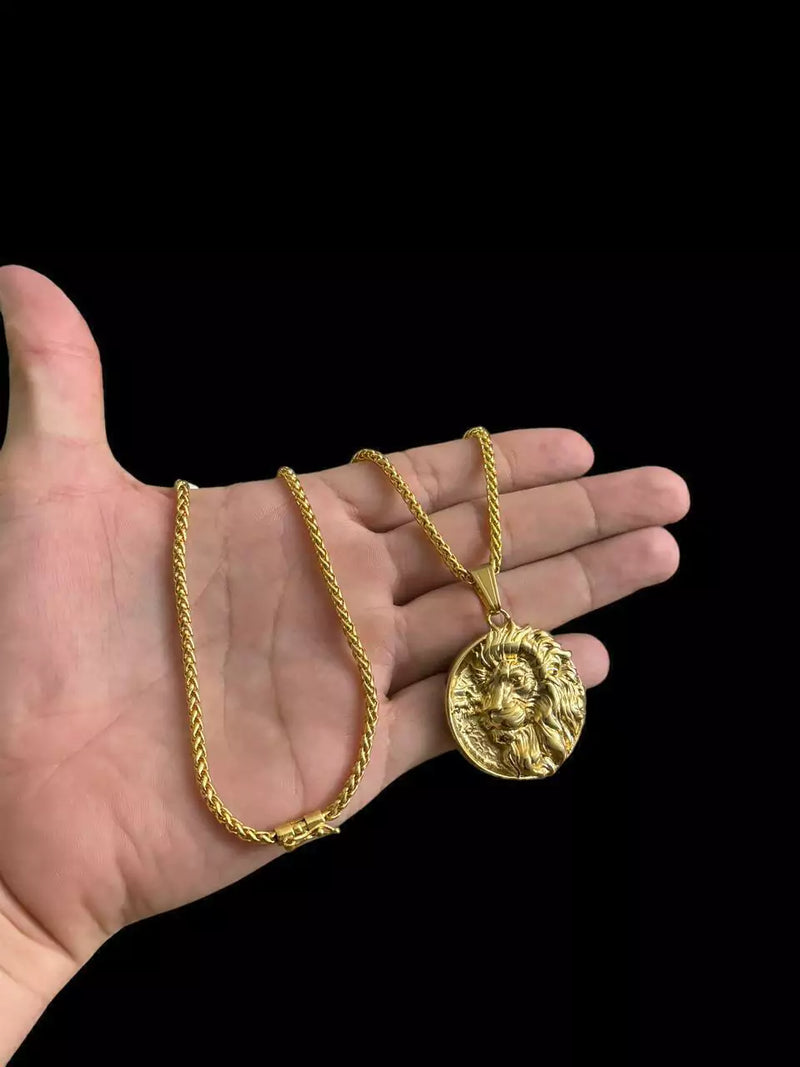 CORDÃO PERUANO 3MM + PINGENTE LEÃO REDONDO - BANHADO A OURO 18K