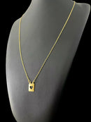 ESCAPULÁRIO CADEADO 1MM LOVE CORAÇÃO VAZADO - BANHADO A OURO 18K